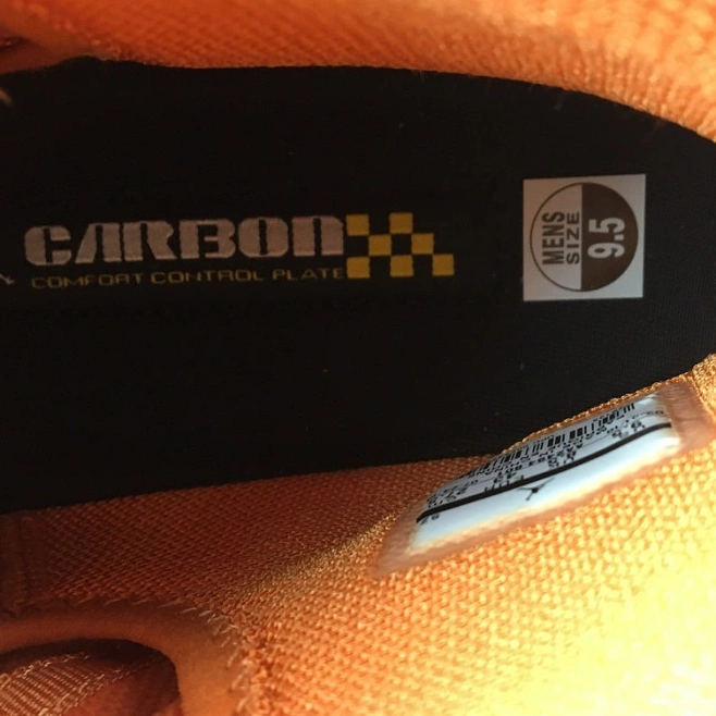 AA2494-801 Jordan  Campfire 18 Retro Orange 0420